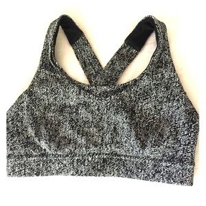 Lululemon Sports bra size 4